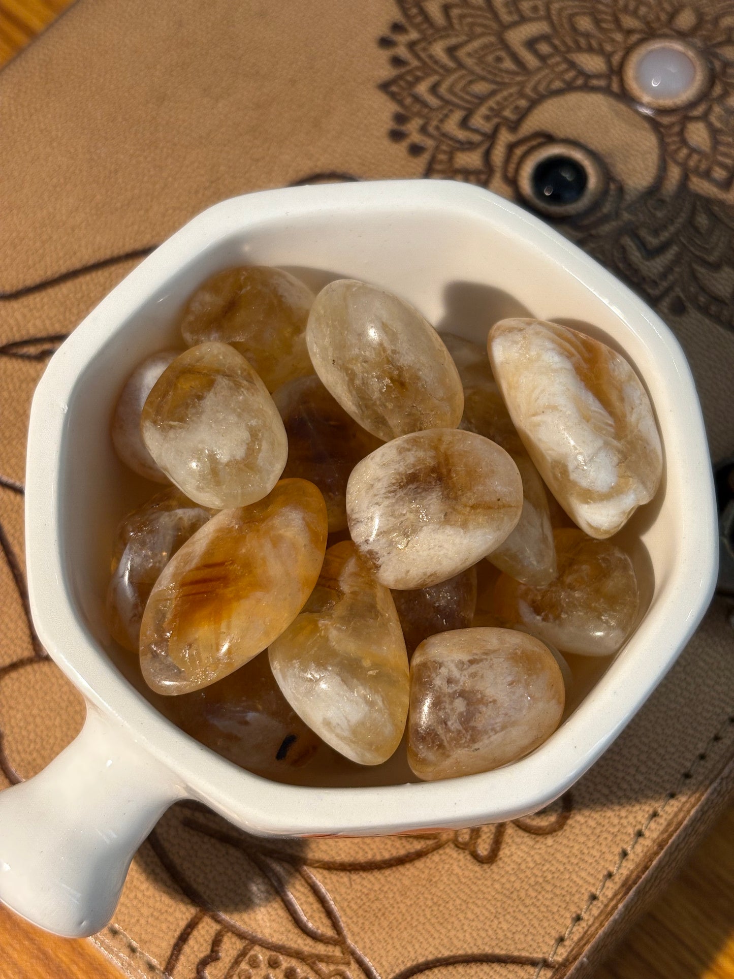 Citrine tumbles