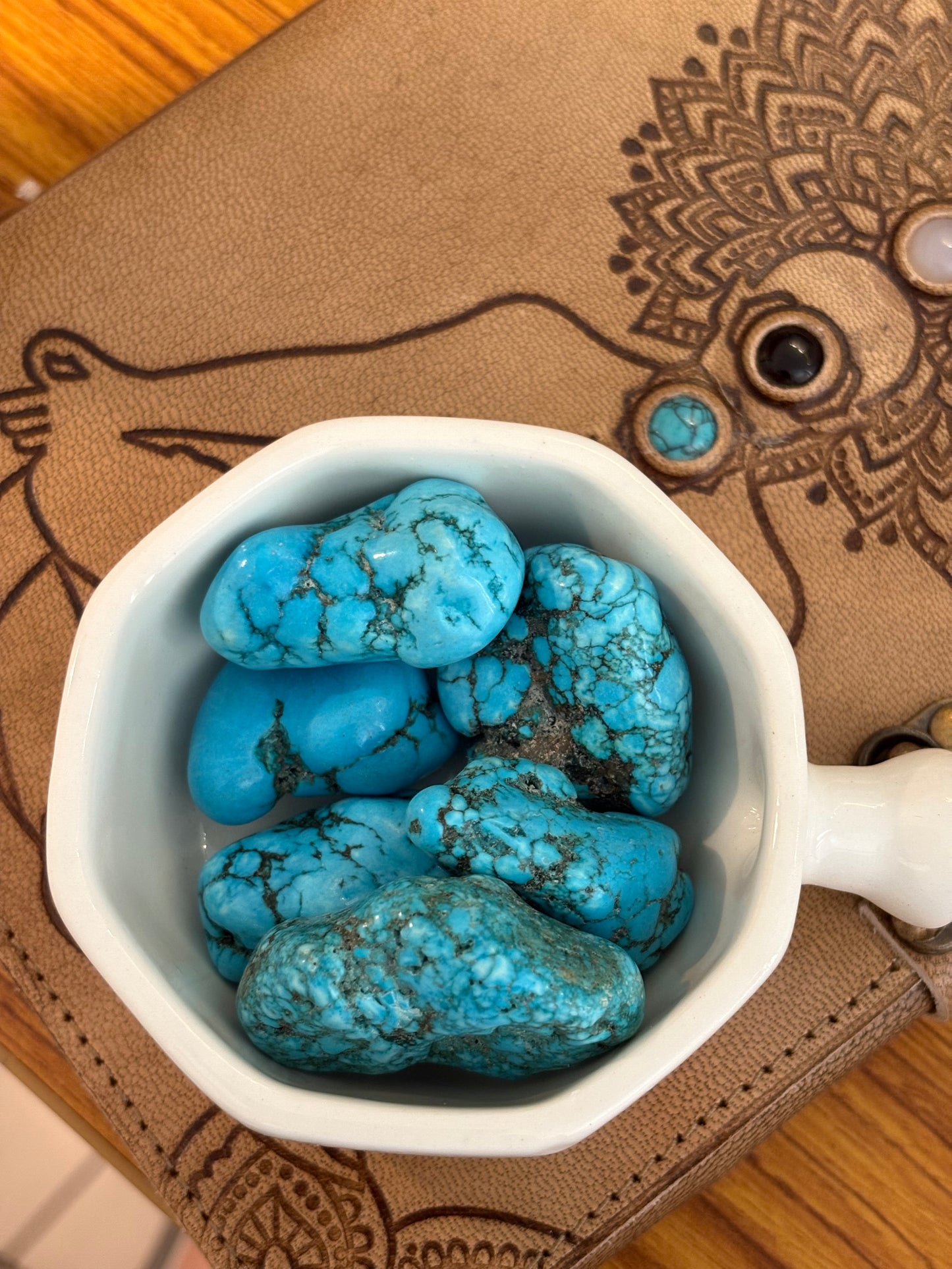 Turquoise tumbles