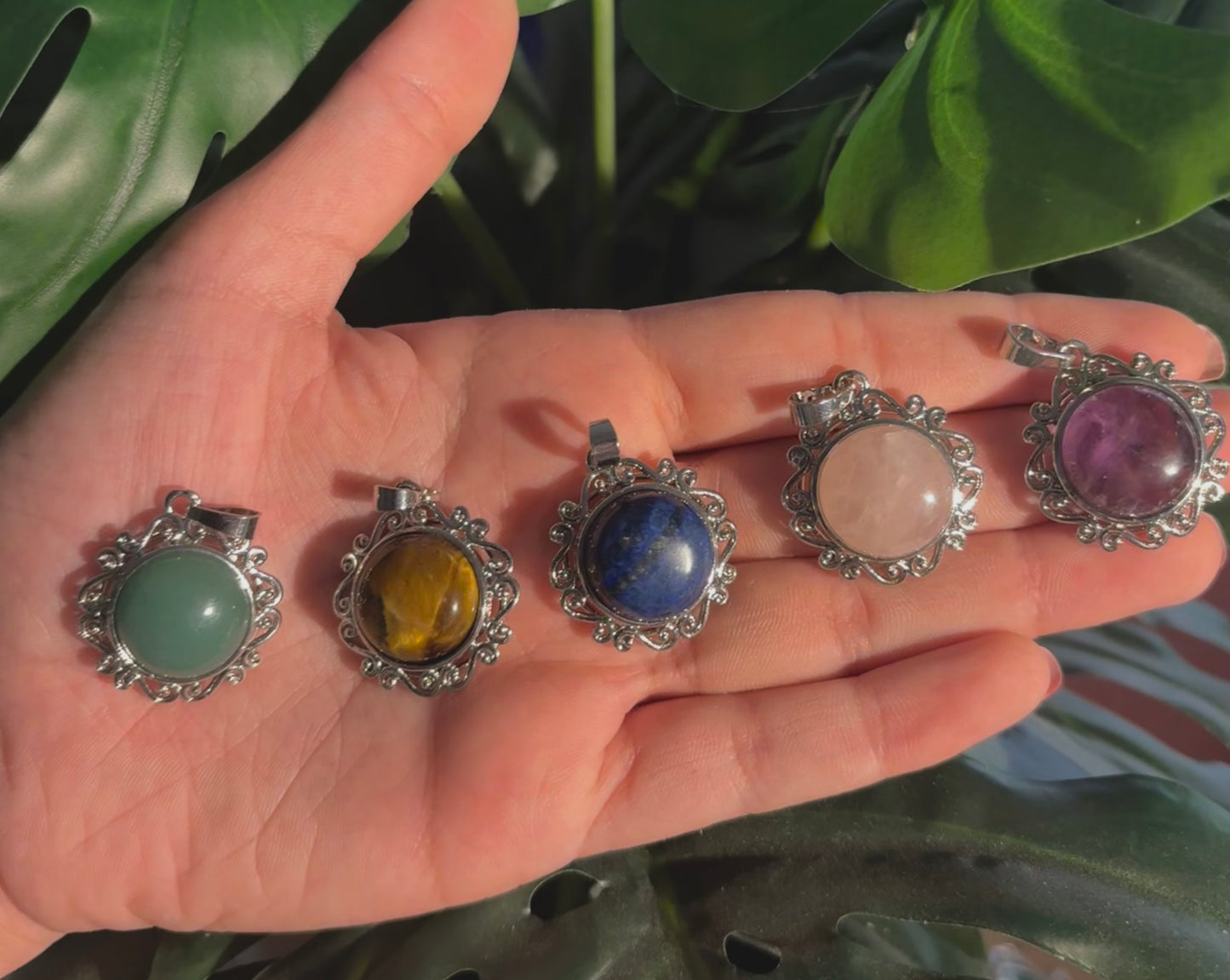 Bloom pendants