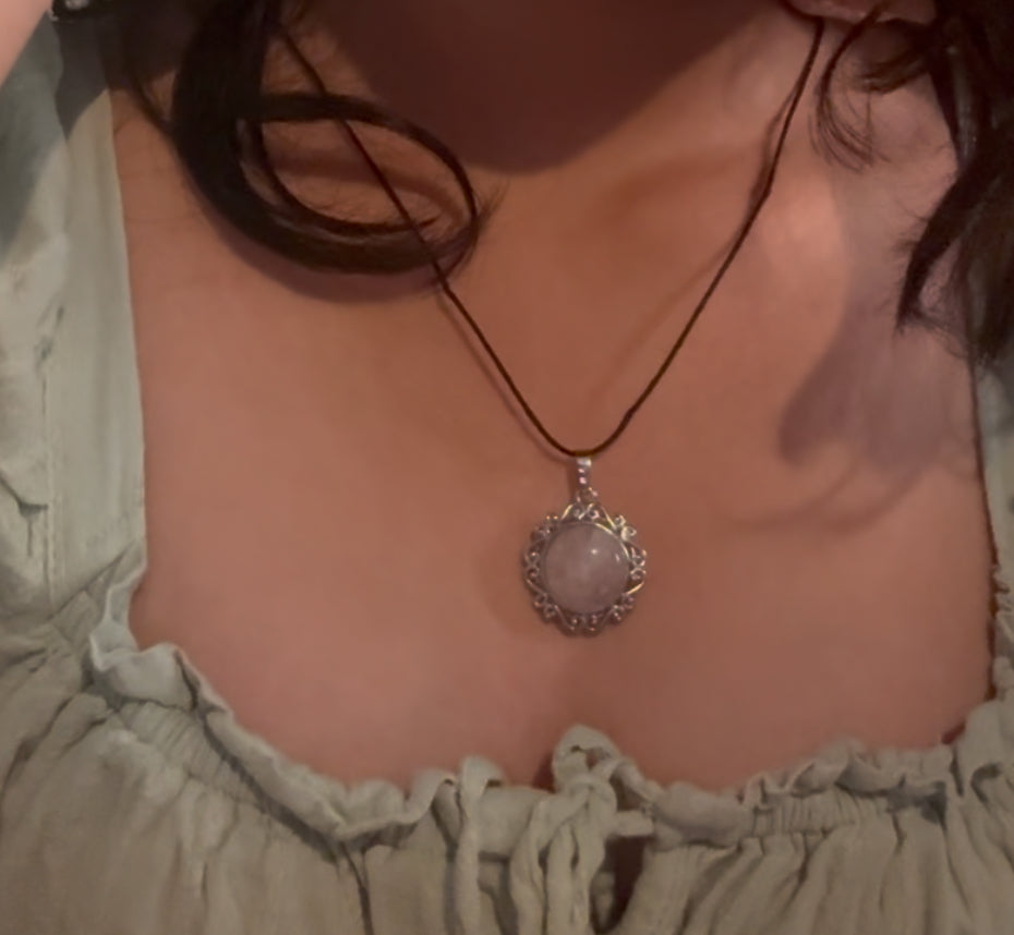 Bloom pendants